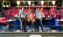 The new stage was used for the first time in April 2015. Michaël Frument (left), technical and commercial director, COMÈTE Industrie, and Deborah Sulot and Lionel Dumas, key account managers, SKF France.