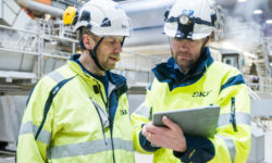 Mobility- and cloud-based solutions combine industrial apps developed by SKF with a range of mobile platforms and sensor technologies, providing user-friendly and flexible solutions for maintenance and reliability applications.