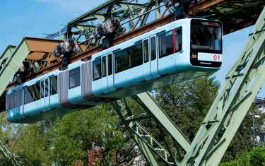 Ruhige Fahrt in luftiger Höhe