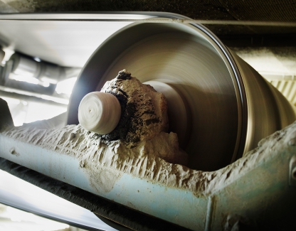Contamination is a major cause of bearing wear, which ultimately leads to bearing failure.