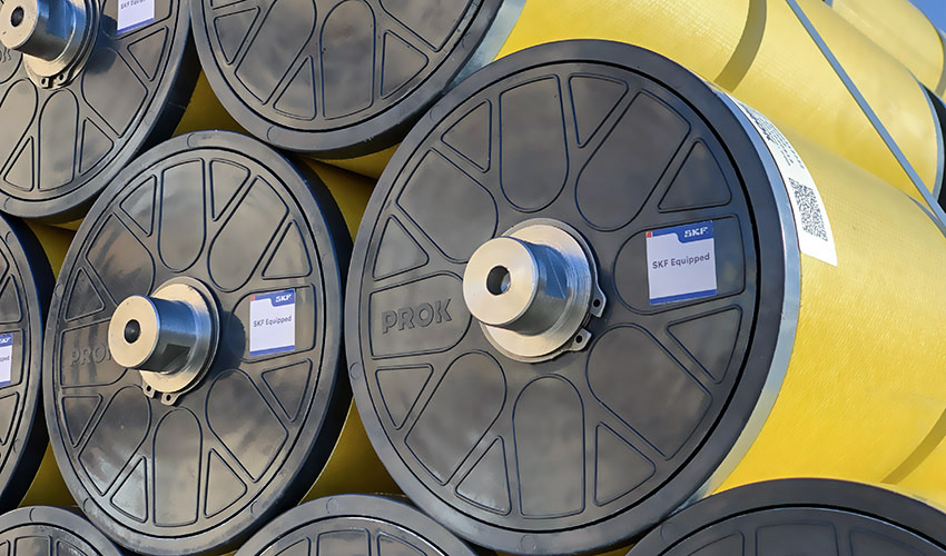 Rouleaux en matériau composite équipés de roulements rigides à billes SKF.