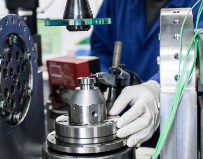 From lubricant physics to bearing behaviour